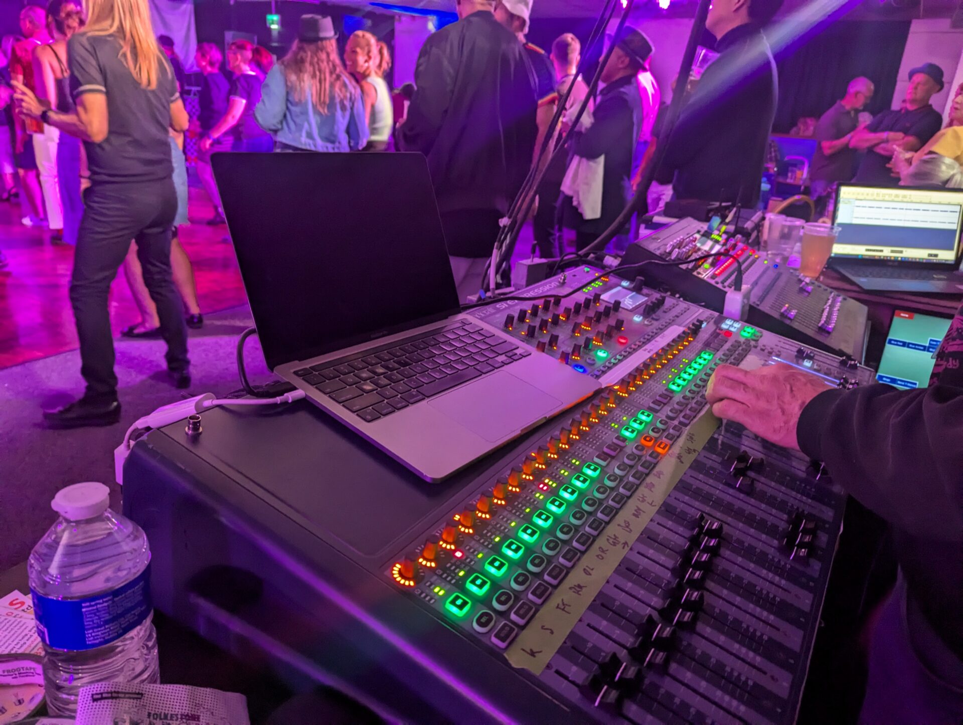 PXL_20240913_194101930